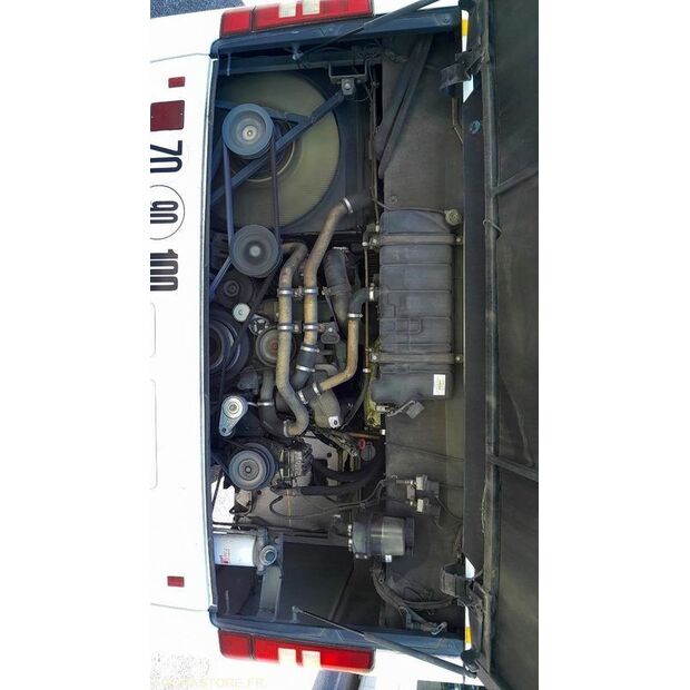 مرسيدس بنز INTOURO-44731442