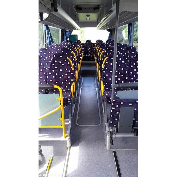 مرسيدس بنز INTOURO-44731445