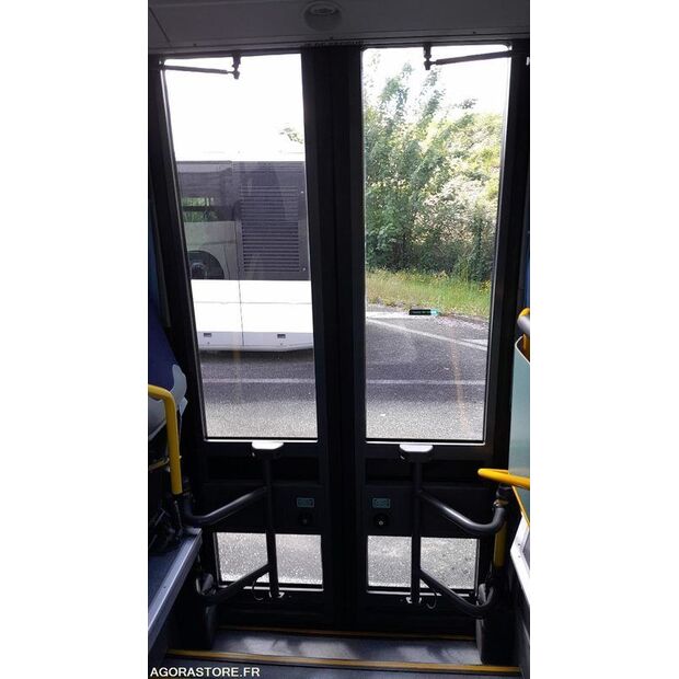 مرسيدس بنز INTOURO-44731446