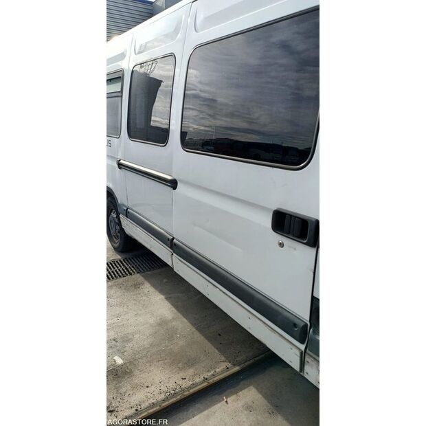 2004 Renault Master-44731480
