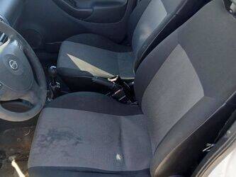 2009-opel-combo-1401357-44731515