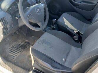 2009-opel-combo-1401357-44731518