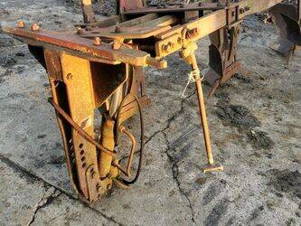 1980-john-deere-3030-1401362-44731624