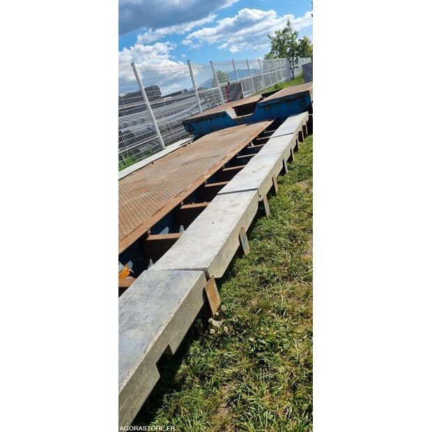 2006 KAISER-44731677