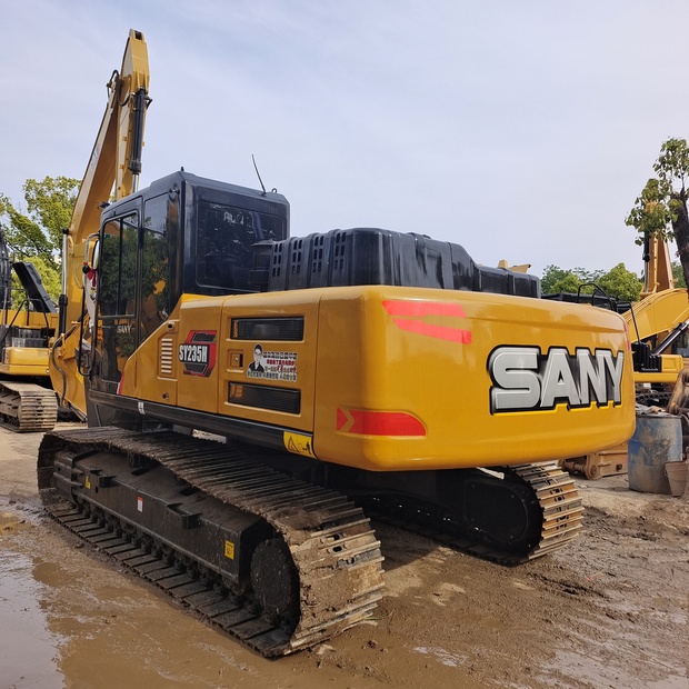 2023 SANY SY235H-44731686