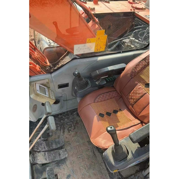 2024 Hitachi Zaxis 200-3G-44732111