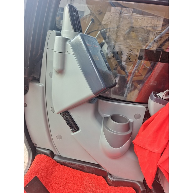 2023 Hitachi ZAXIS 70-44732126