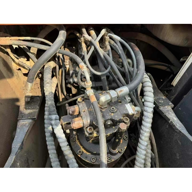 2024 Hitachi Zaxis 200-3G-44732127