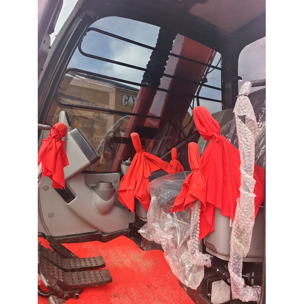 2023 Hitachi ZAXIS 70-44732128