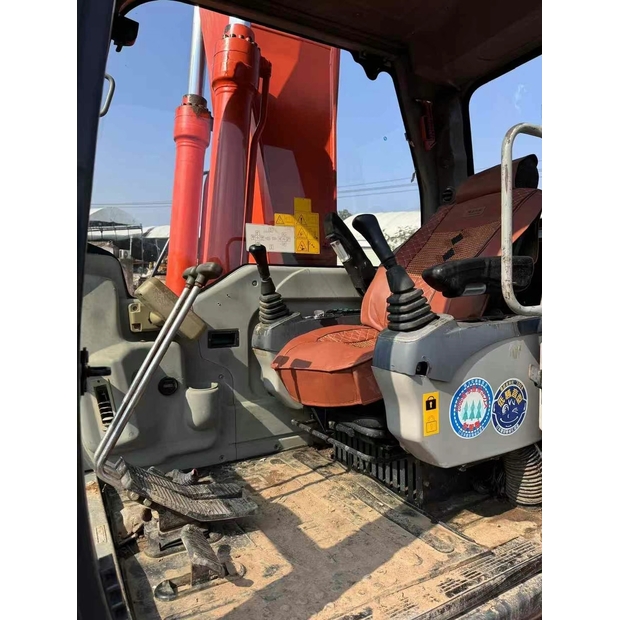 2024 Hitachi Zaxis 200-3G-44732129