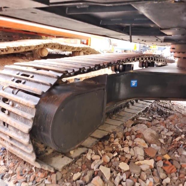 2023 هيتاشى HX225HD-44732244