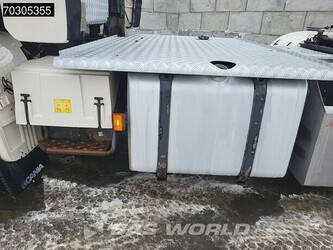 2013-scania-r620-1401396-44732799