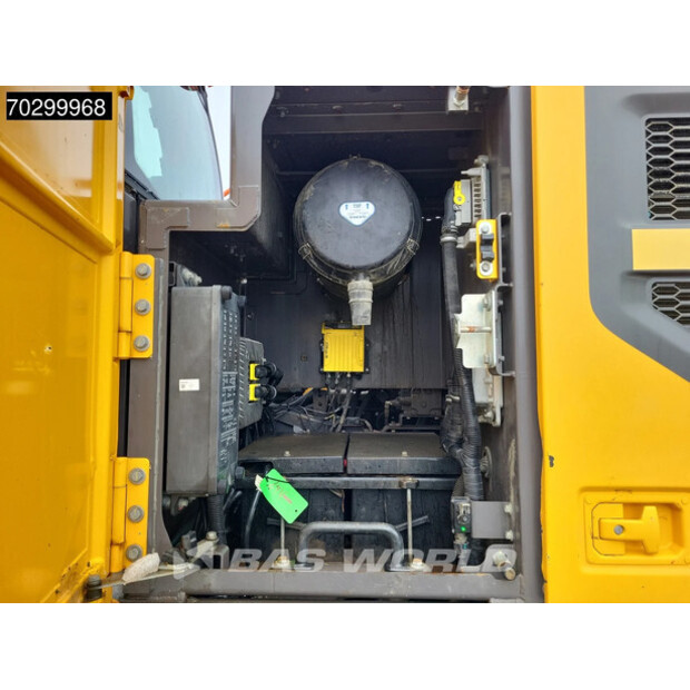 2019 Volvo EC300EL-44732889