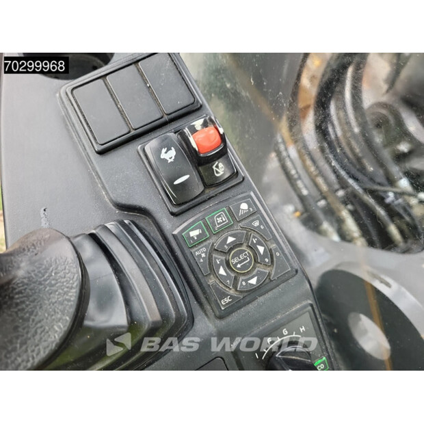 2019 Volvo EC300EL-44732900