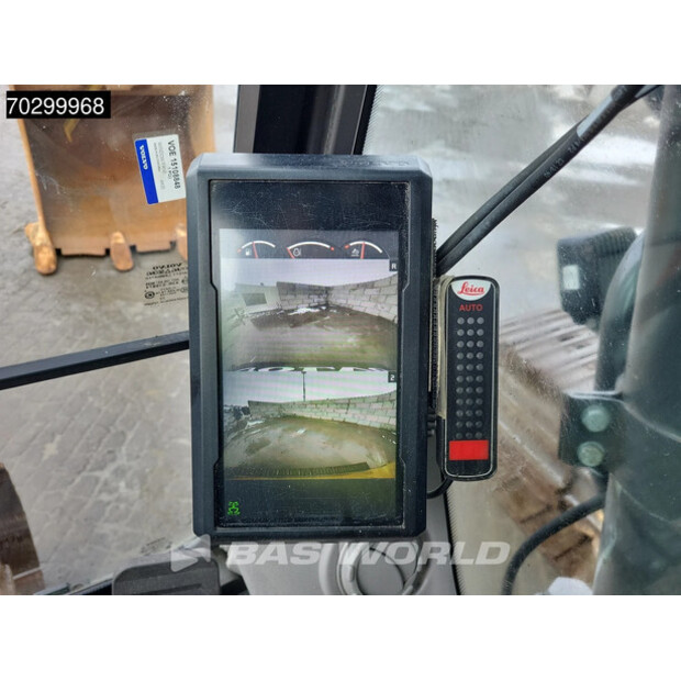 2019 Volvo EC300EL-44732902