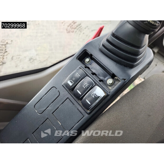 2019 Volvo EC300EL-44732906