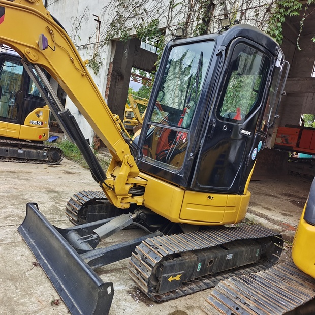 2024 Caterpillar 303.5E-44733125