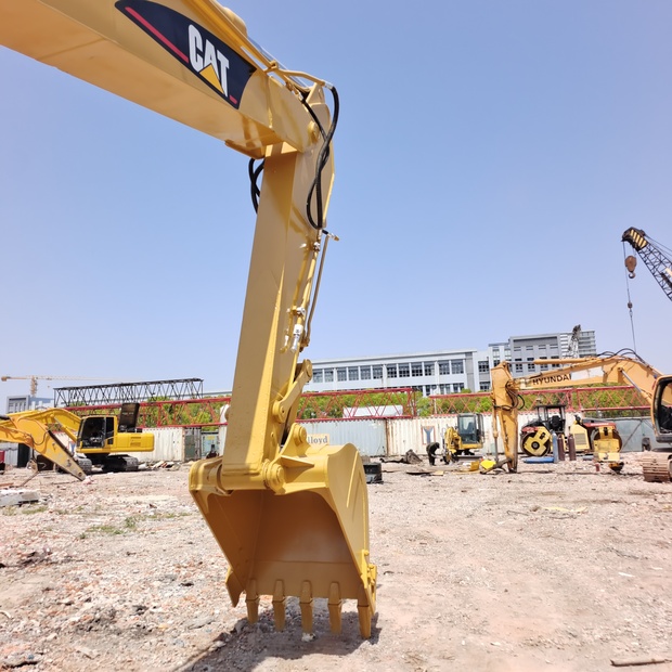 2024 Caterpillar 320BL-44733229