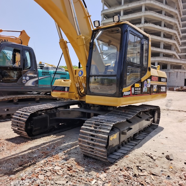 2024 Caterpillar 320BL-44733236