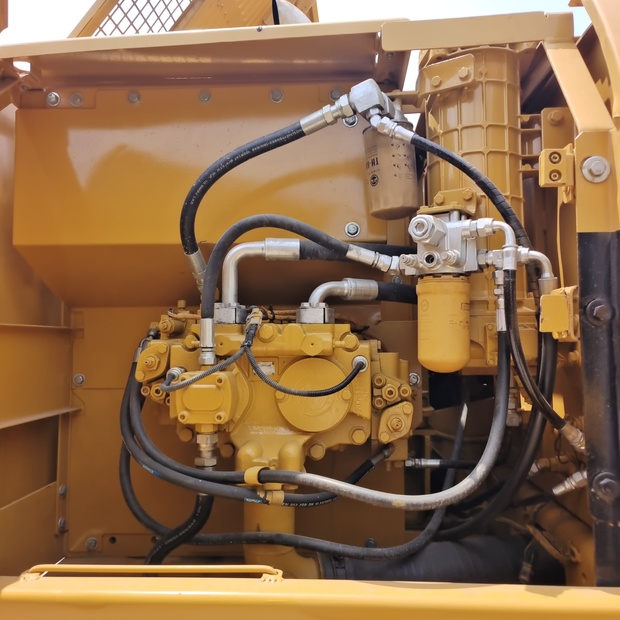 2024 Caterpillar 320CL-44733274