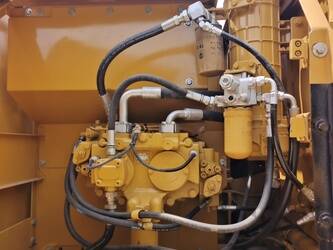 2024-caterpillar-320cl-1401426-44733274