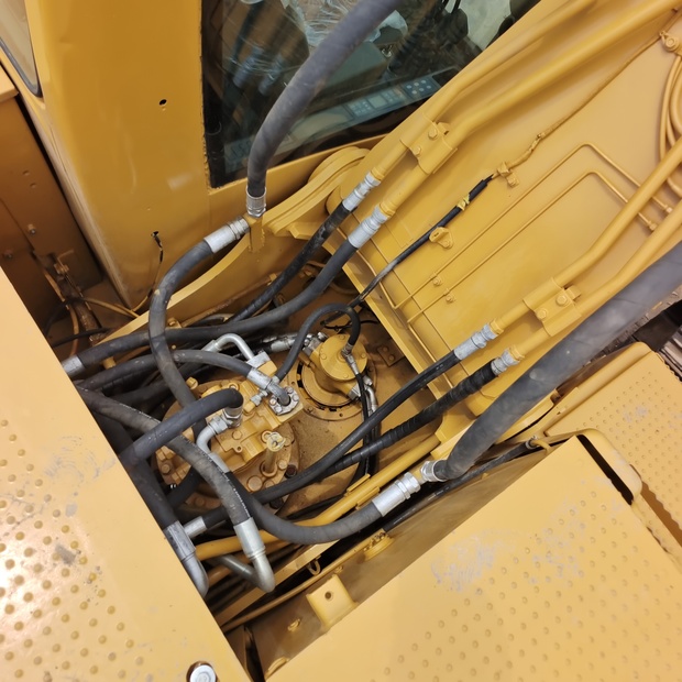 2024 Caterpillar 320CL-44733281