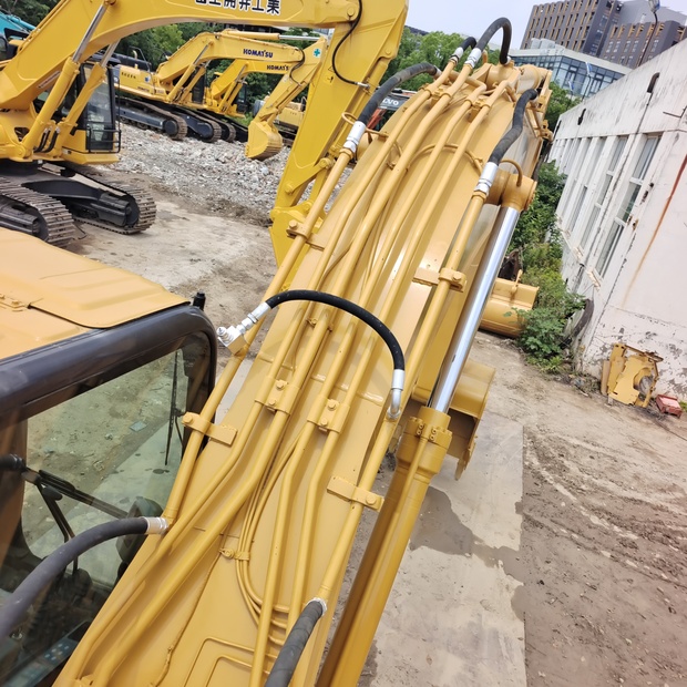 2024 Caterpillar 320CL-44733282