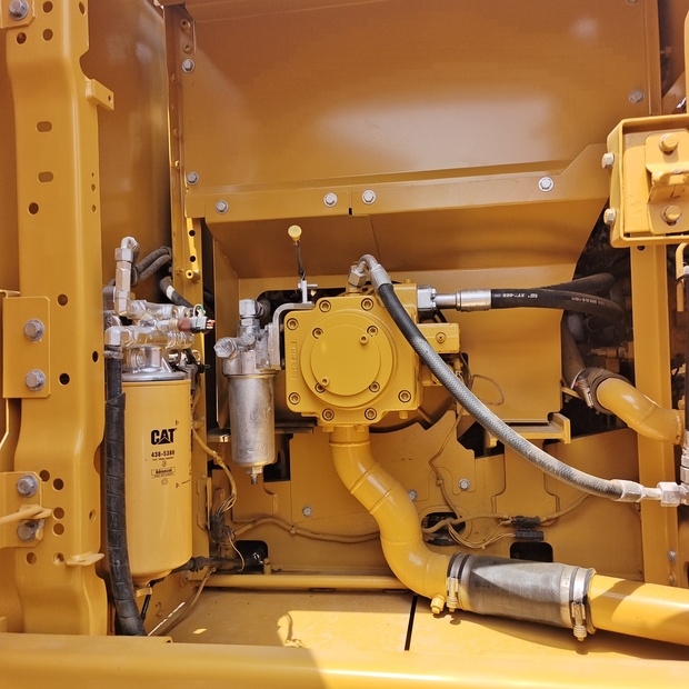 2024 Caterpillar 320-44733305