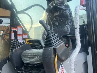 2024-caterpillar-324d2l-1401445-44733400