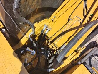 2024-caterpillar-324d2l-1401445-44733403