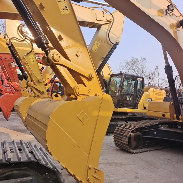 2024 Caterpillar 326GC-44733413