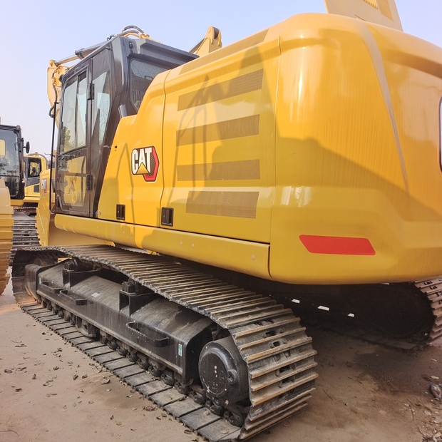 2024 Caterpillar 326GC-44733419