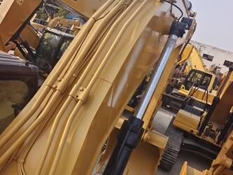 2024-caterpillar-326-44733449