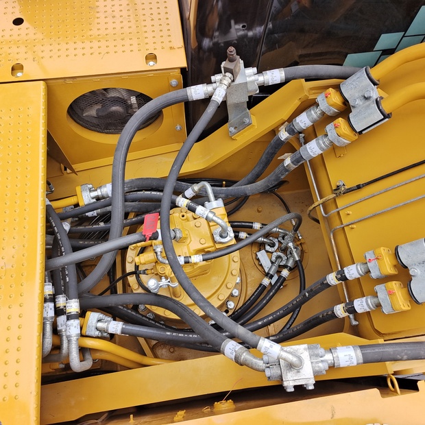 2024 Caterpillar 336D2-44733489