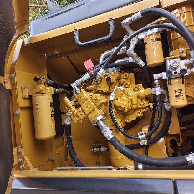 2024 Caterpillar 336D2L-44733522