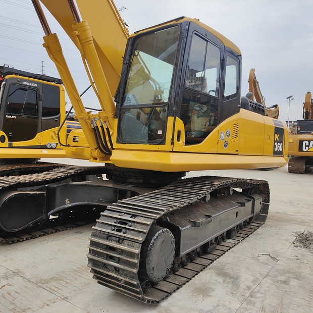 2024 Komatsu PC360-7-44733731
