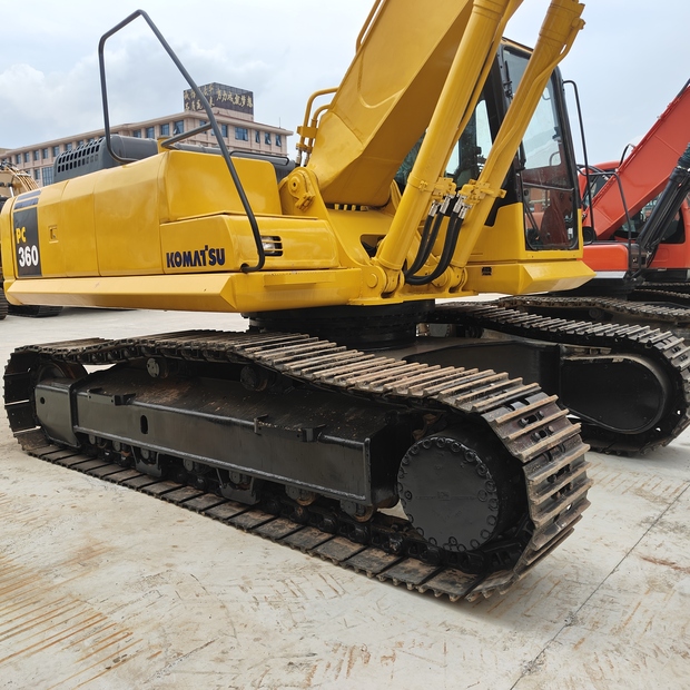 2024 Komatsu PC360-7-44733735
