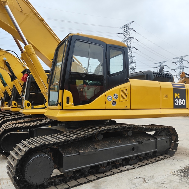 2024 Komatsu PC360-7-44733739