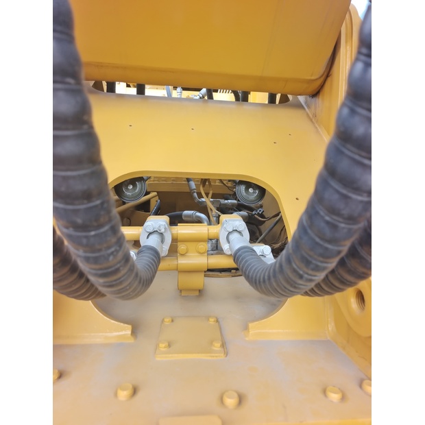 2024 كاتربيلر 336-44733748