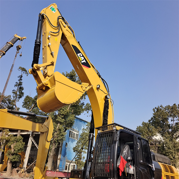 2024 Caterpillar 345D-44733764