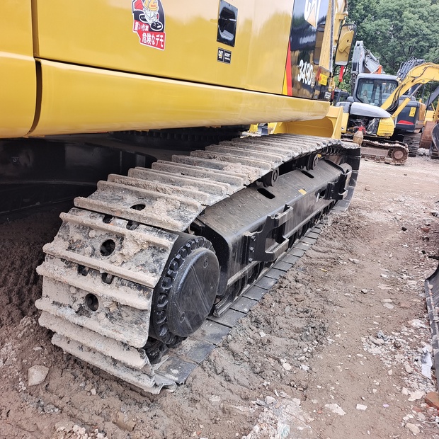 2024 Caterpillar 349D-44733773