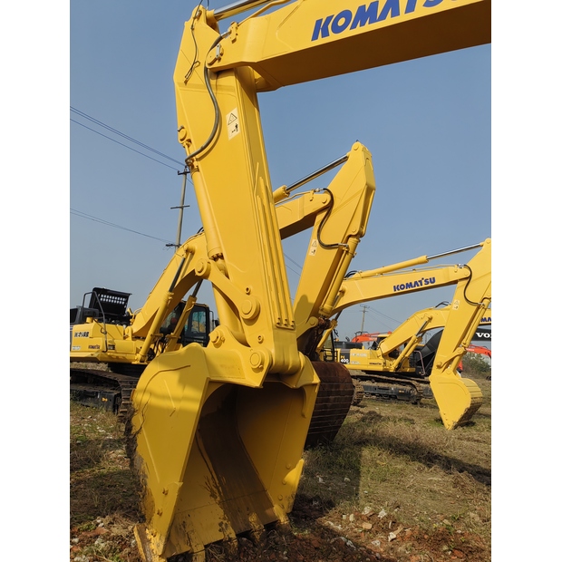 2022 كوماتسو PC400-8-44733863