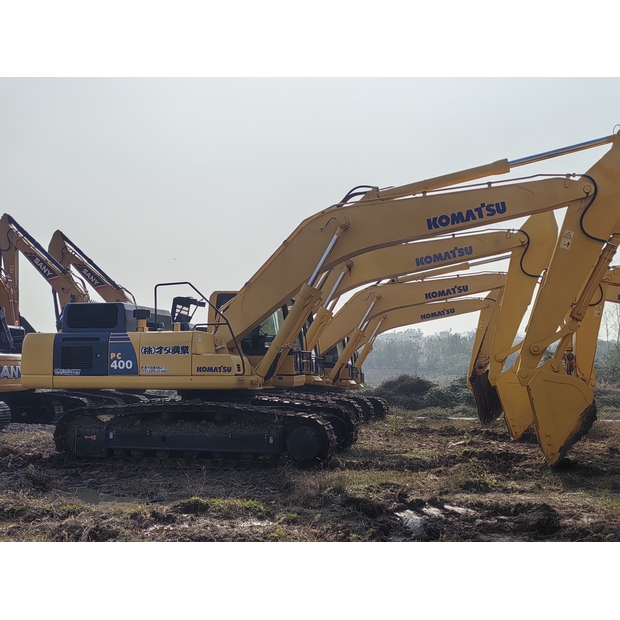 2022 كوماتسو PC400-8-44733873