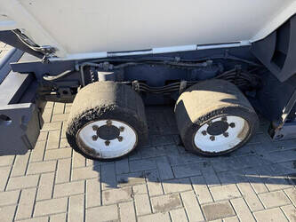 2019-volvo-p6870c-44733914