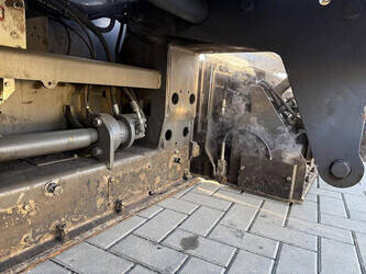 2019-volvo-p6870c-44733937