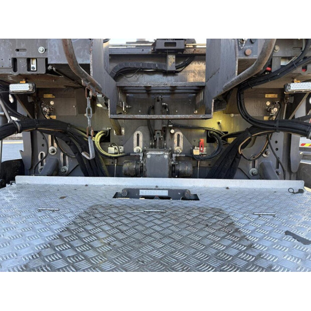 2019 Volvo P6870C-44733944