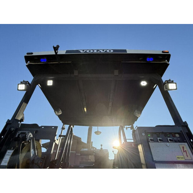 2019 Volvo P6870C-44733948