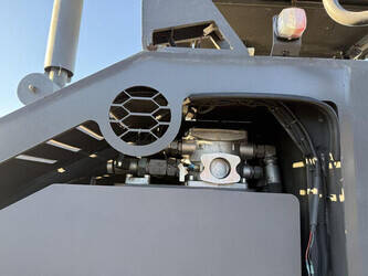 2019-volvo-p6870c-44733965