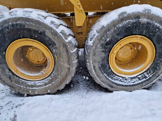 2013-volvo-a25f-1401469-44733980