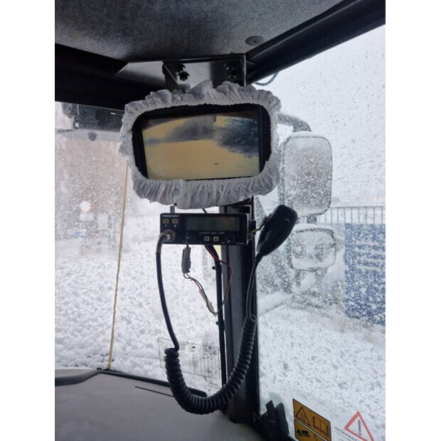 2013 فولفو A25F-44733986